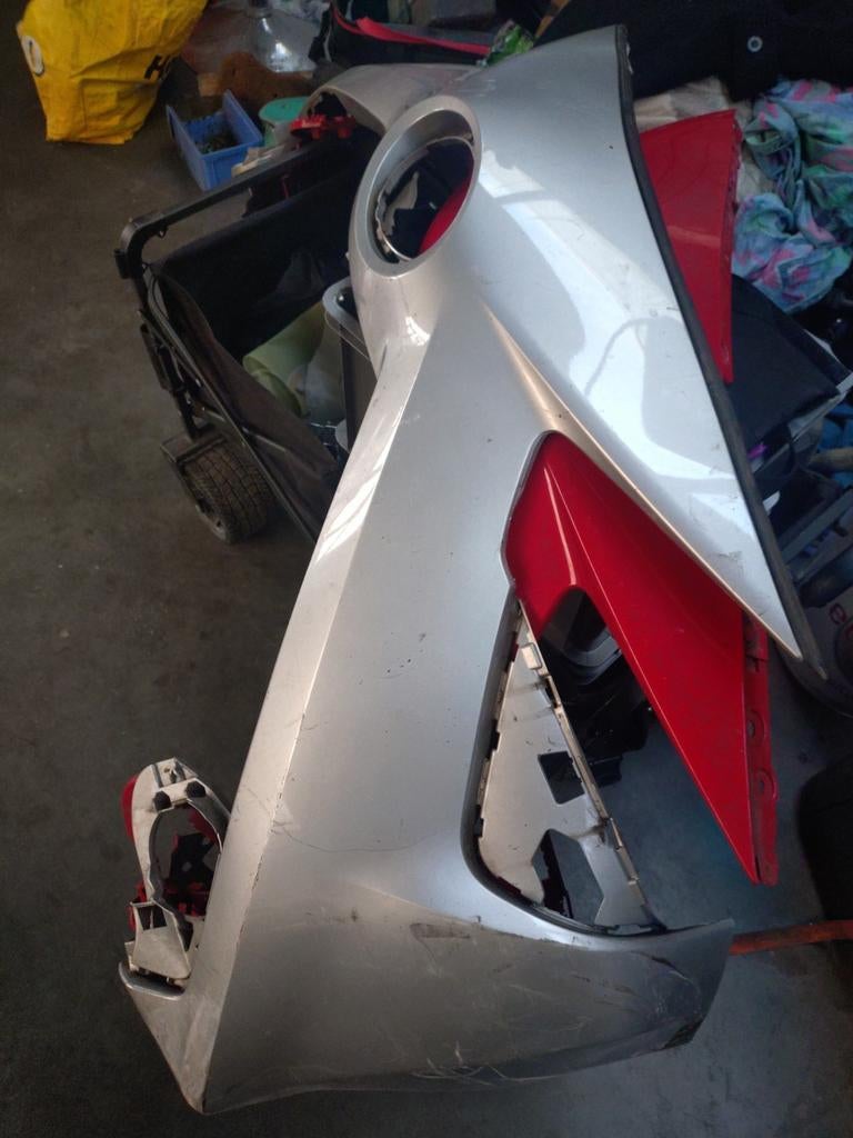 Toyota aygo voorbumper  bumper lift 2017, Ophalen of Verzenden, Toyota, Spatbord