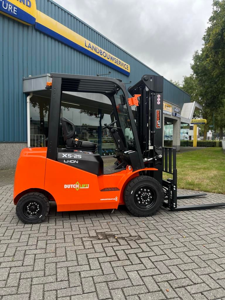 Heftrucks & Stapelaars - Nieuw & Gebruikt, 1000 tot 2000 kg, Ophalen, Diesel, Heftruck