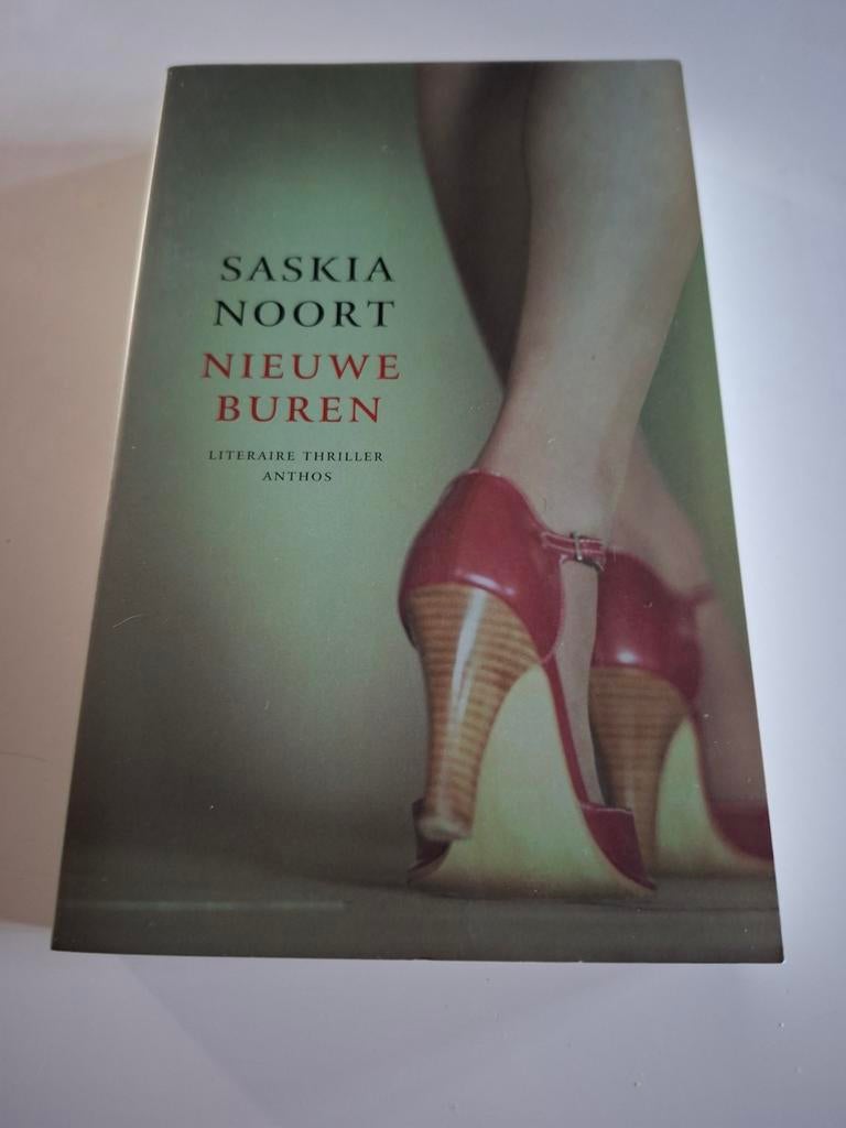 Selma Noort - Nieuwe buren, Ophalen of Verzenden, Zo goed als nieuw, Selma Noort