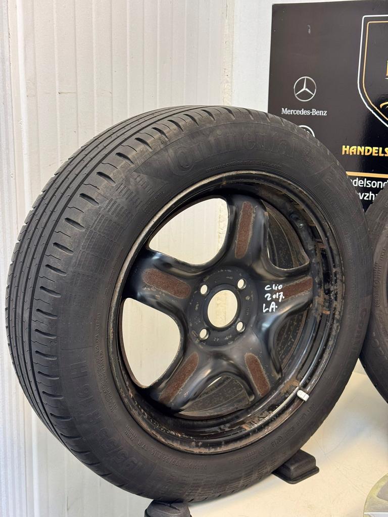 Org. 195/55R16 Renault Clio bj.2017 stalen velgenset 4x100, Auto-onderdelen, Banden en Velgen, Gebruikt, 16 inch, Banden en Velgen