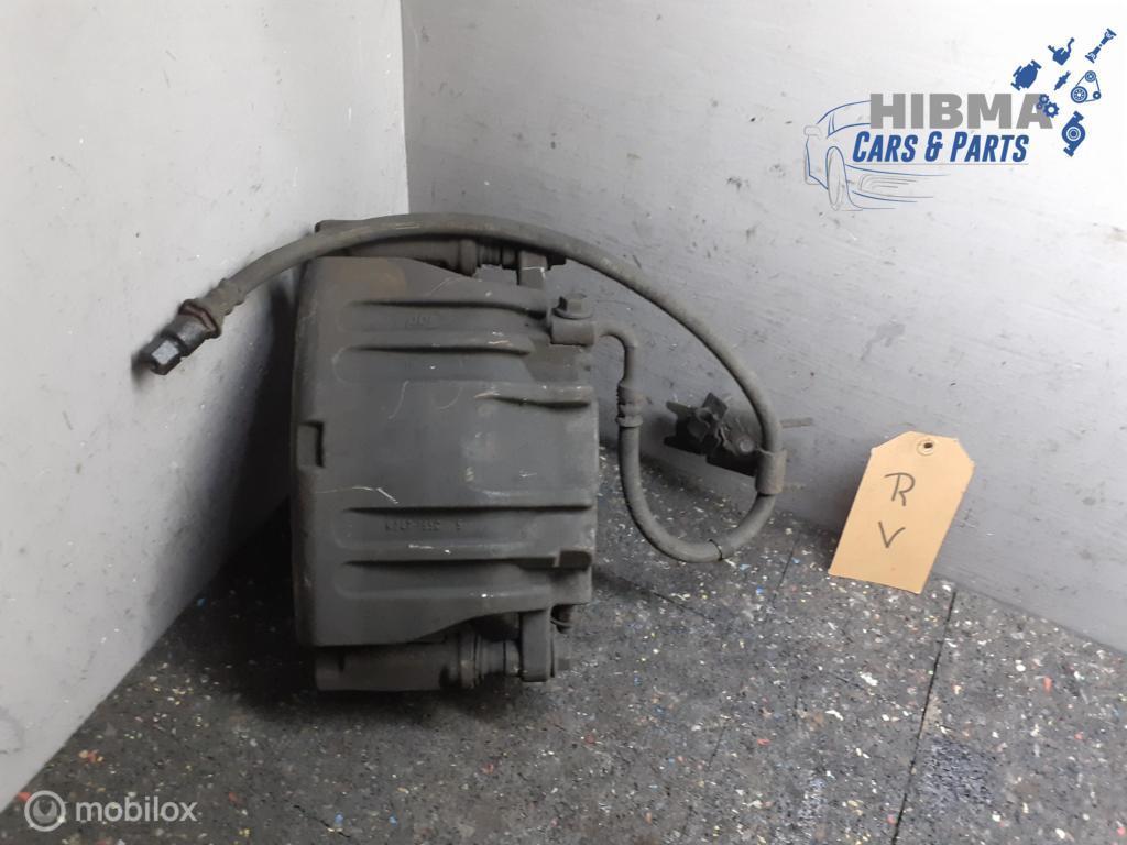 Remklauw rechtsvoor Chrysler 300C 3.0 V6 CRD ) K247-185C, Ophalen of Verzenden, Gebruikt, Chrysler