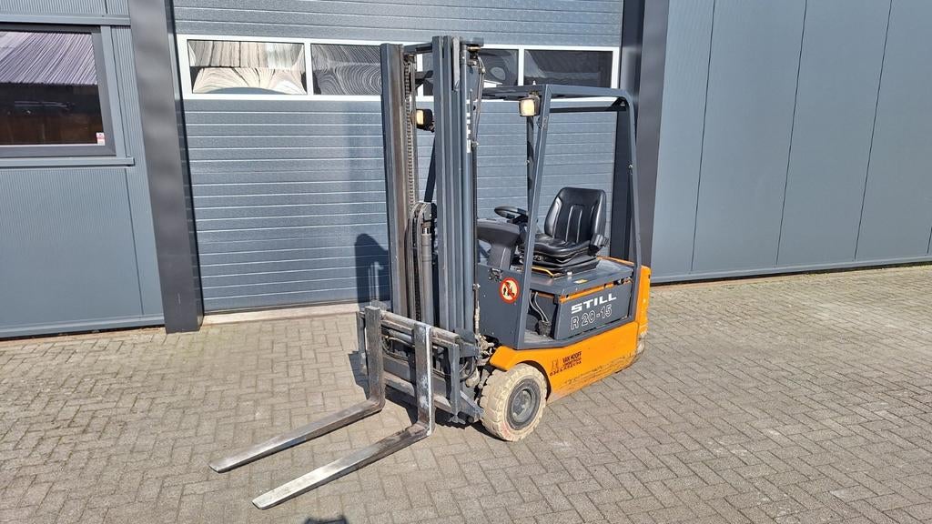 Still R20-15 Heftruck triplo zijshift keurige machine, Zakelijke goederen, Machines en Bouw | Liften, Steigers en Ladders, Ophalen