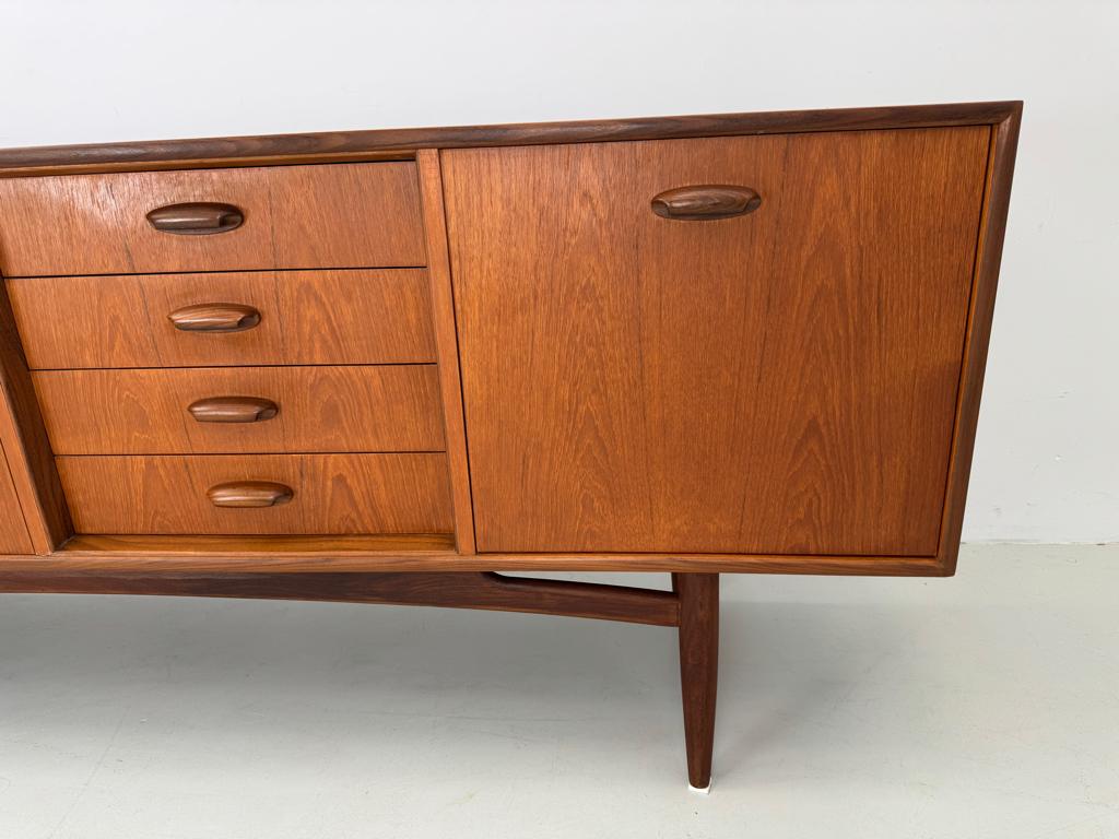 Vintage dressoir G-Plan., Verzenden, Zo goed als nieuw, 25 tot 50 cm, 200 cm of meer
