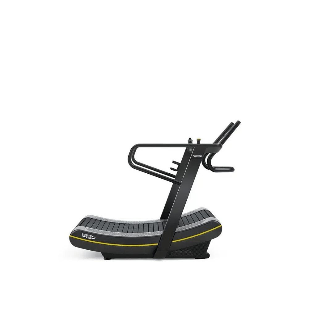 TECHNOGYM – SKILLMILL – CURVED TREADMILL, Sport en Fitness, Fitnessmaterialen, Zo goed als nieuw, Overige typen, Armen, Benen
