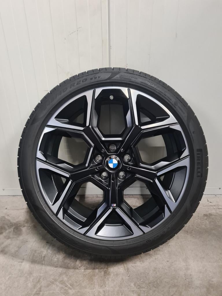 20' BMW X1 iX1 U11 X2 iX2 U10 Styling 872M met zomerbanden, 245 mm, Banden en Velgen, Ophalen of Verzenden, Personenwagen