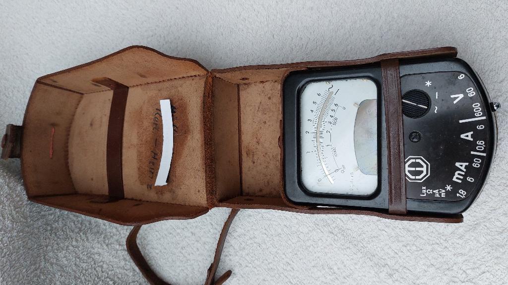 Vintage meetapparatuur, universeel meter, multimeter, Antiek en Kunst, Antiek | Gereedschap en Instrumenten, Ophalen of Verzenden