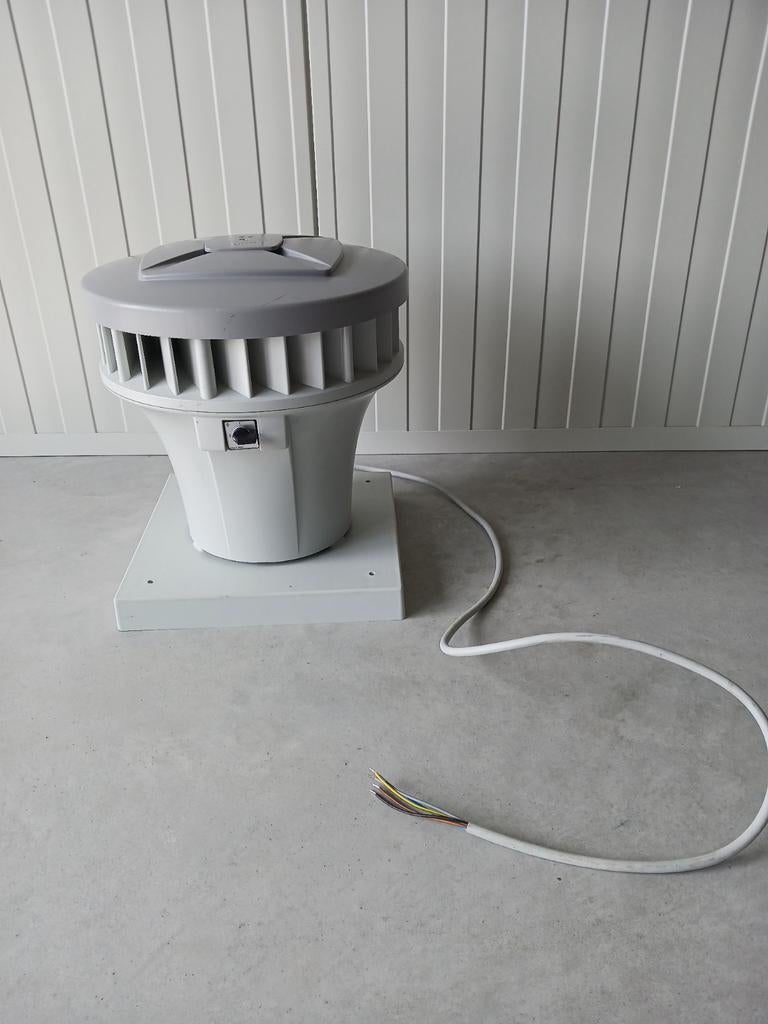 Zehnder dakventilator, VPM, zo goed als nieuw product, Doe-het-zelf en Verbouw, Ventilatie en Afzuiging, Zo goed als nieuw, Ventilator