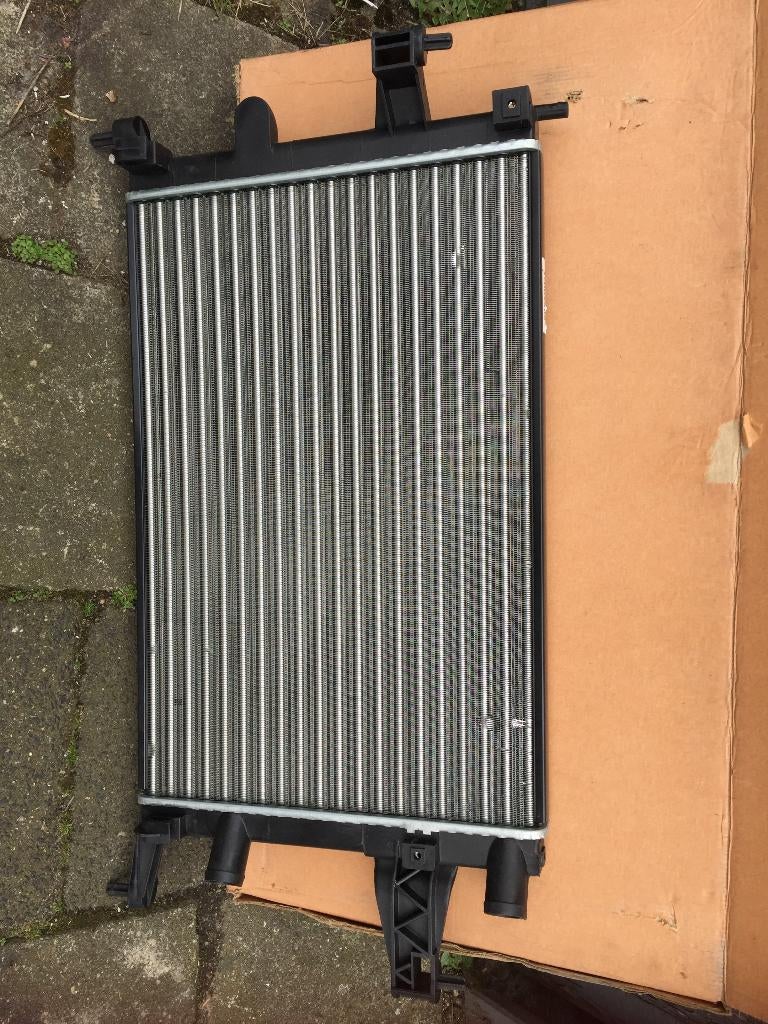 Opel Corsa C 2000-2005 nieuwe koelradiator, Ophalen of Verzenden, Nieuw, Opel