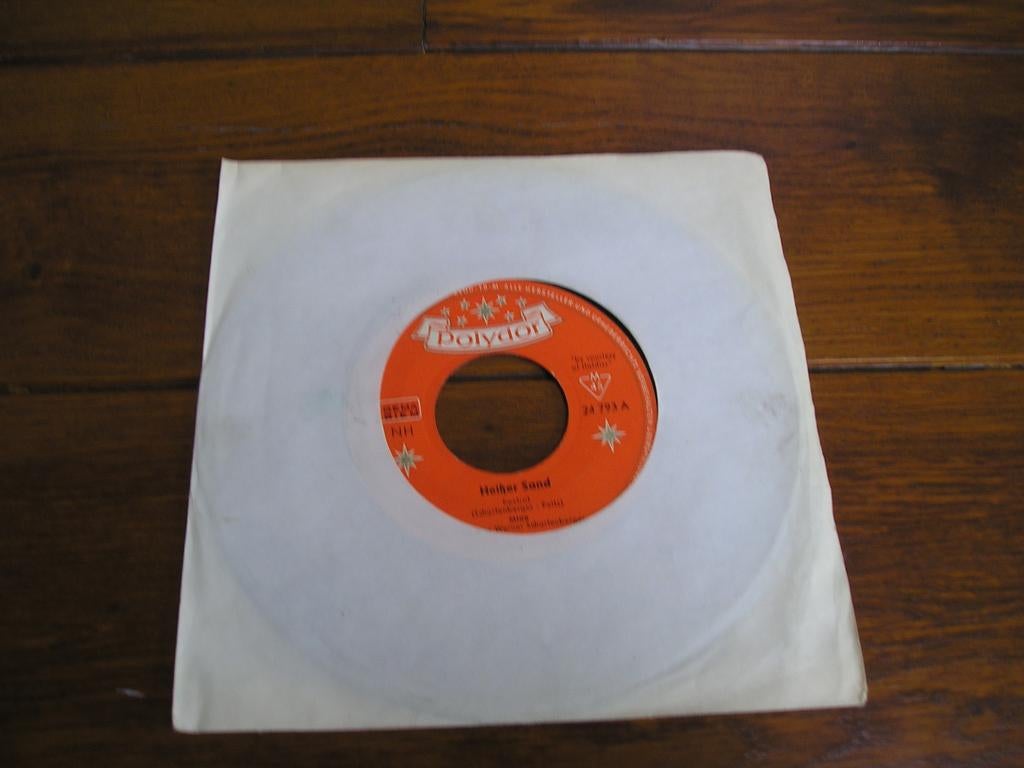 Mina heisser sand = brandend zand, Gebruikt, 7 inch, Single, Ophalen of Verzenden