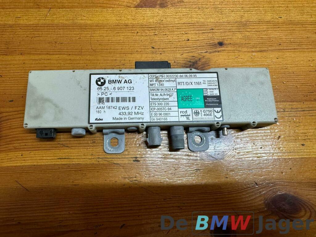 Antenne versterker BMW 3-serie E46 sedan coupe  65256907123, Gebruikt, Ophalen of Verzenden, BMW