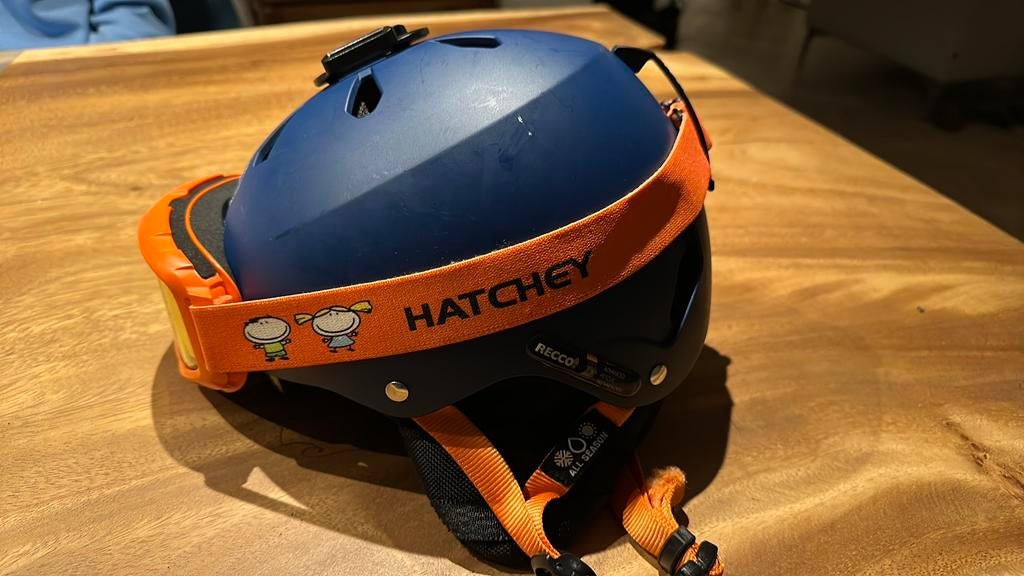 Skihelm blauw kind Bern maat S inclusuef skibril Hatchey, Overige merken, Gebruikt, Overige typen, Ophalen of Verzenden