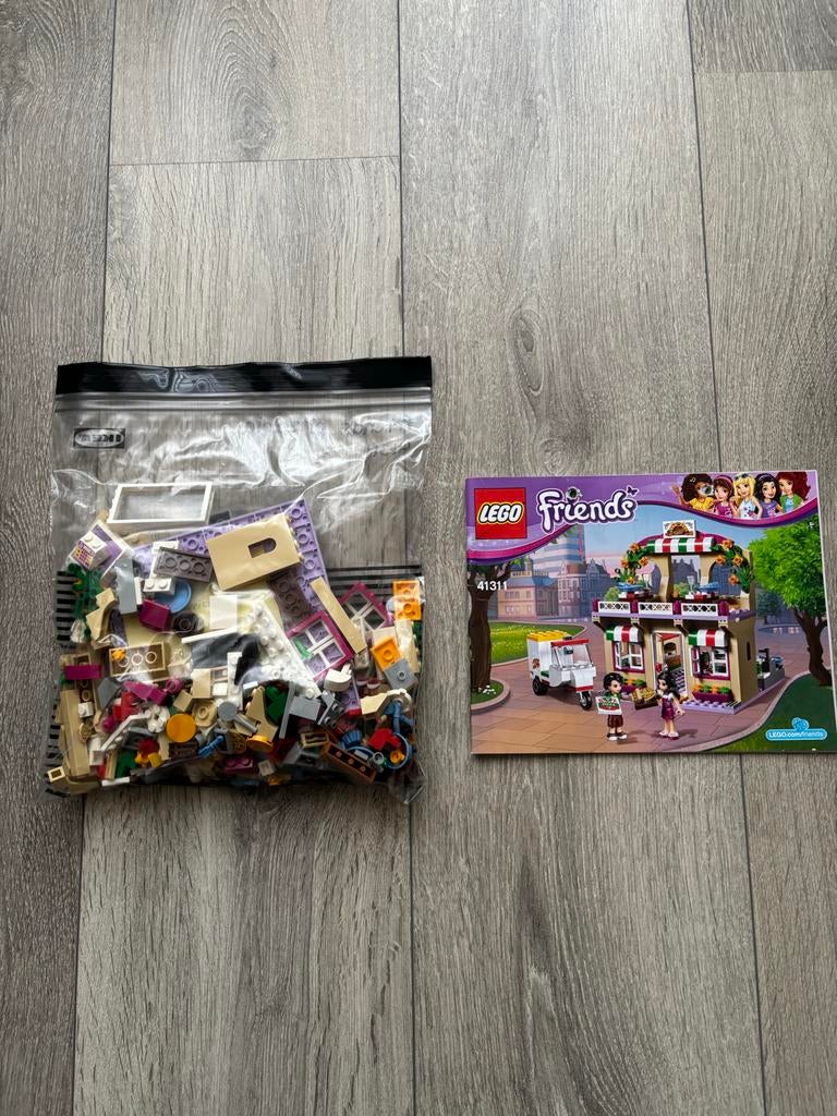 Lego Friends 41311Heartlake  Pizzaria, Ophalen of Verzenden, Zo goed als nieuw, Complete set, Lego