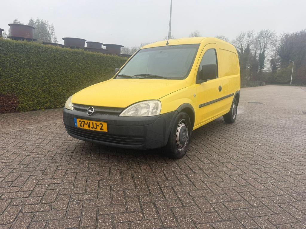 Nette opel combo met airco, Auto's, Bestelauto's, Bedrijf, Diesel, Handgeschakeld, Origineel Nederlands, Voorwielaandrijving, Ophalen