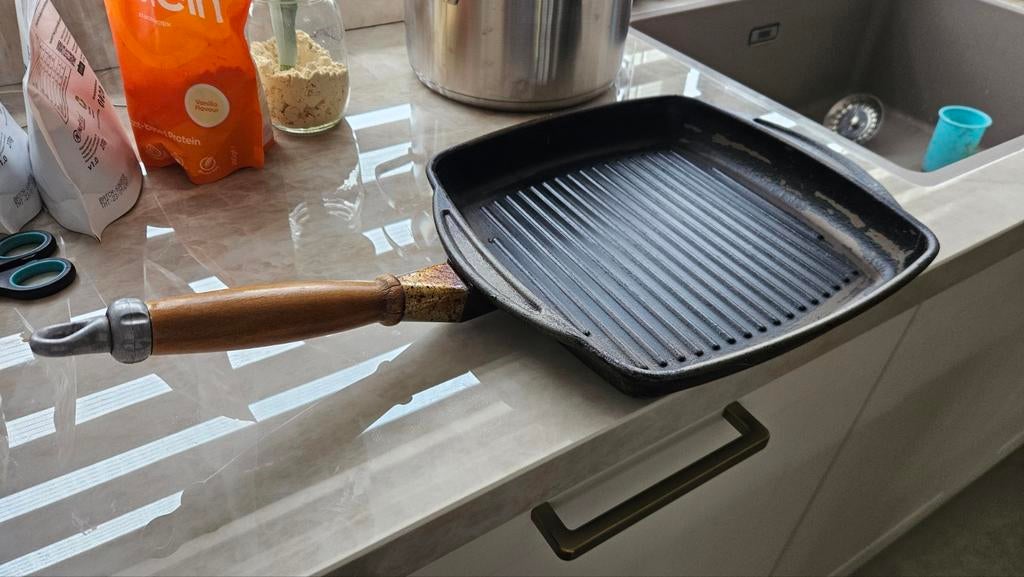 Grillpan, Ophalen, Overige materialen