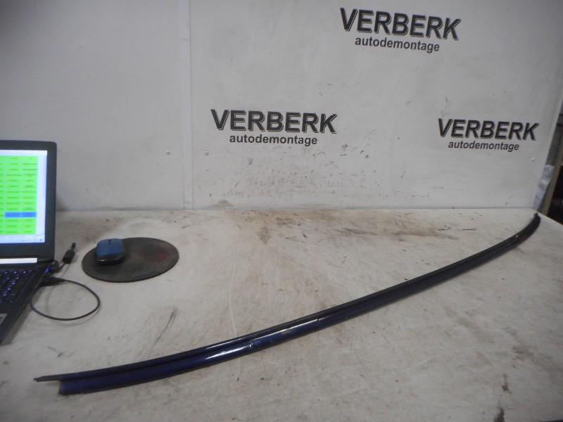 Sierlijsten Dak links BMW 5 serie (E39) (1995-09/2000-08), Gebruikt, Petuelring 130, München 80809, , Duitsland, BMW, Bayerische Motoren Werke AG