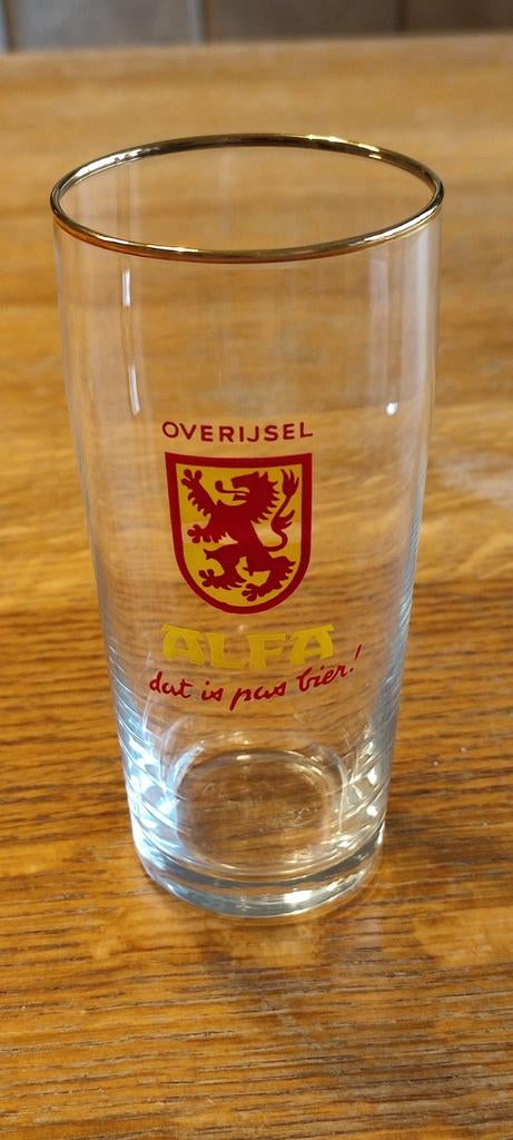 Alfa bier glas Overijssel 1957 provincieglas serie, Verzamelen, Biermerken, Ophalen of Verzenden, Zo goed als nieuw, Glas of Glazen