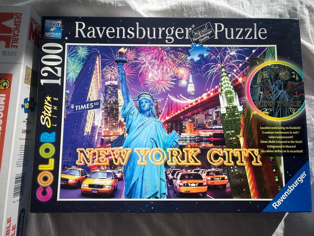Ravensburger New York Glow in the Dark Puzzel 1200 stukjes, Hobby en Vrije tijd, Denksport en Puzzels, Ophalen of Verzenden, 500 t/m 1500 stukjes