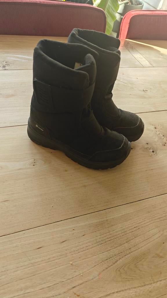 Snowboots maat 30, Kinderen en Baby's, Ophalen of Verzenden, Zo goed als nieuw, Jongen of Meisje, Laarzen