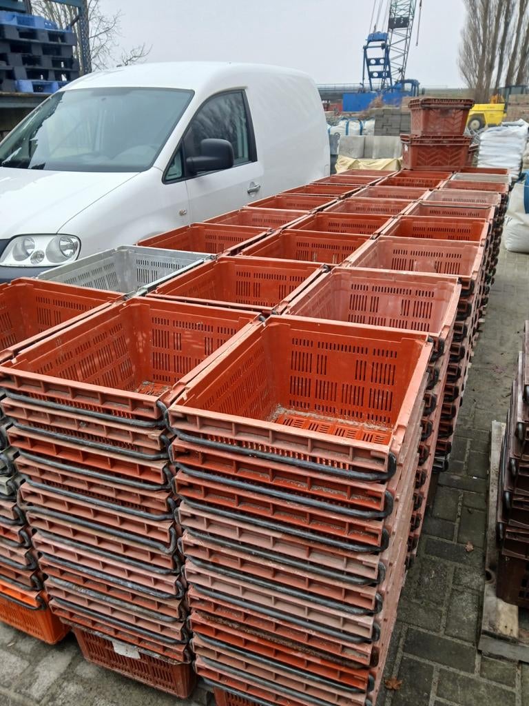 Partij stapelkratten 60bij 40  300 stuks, Doe-het-zelf en Verbouw, Kratten en Dozen, Ophalen, Gebruikt, 40 tot 60 cm, 50 tot 75 cm