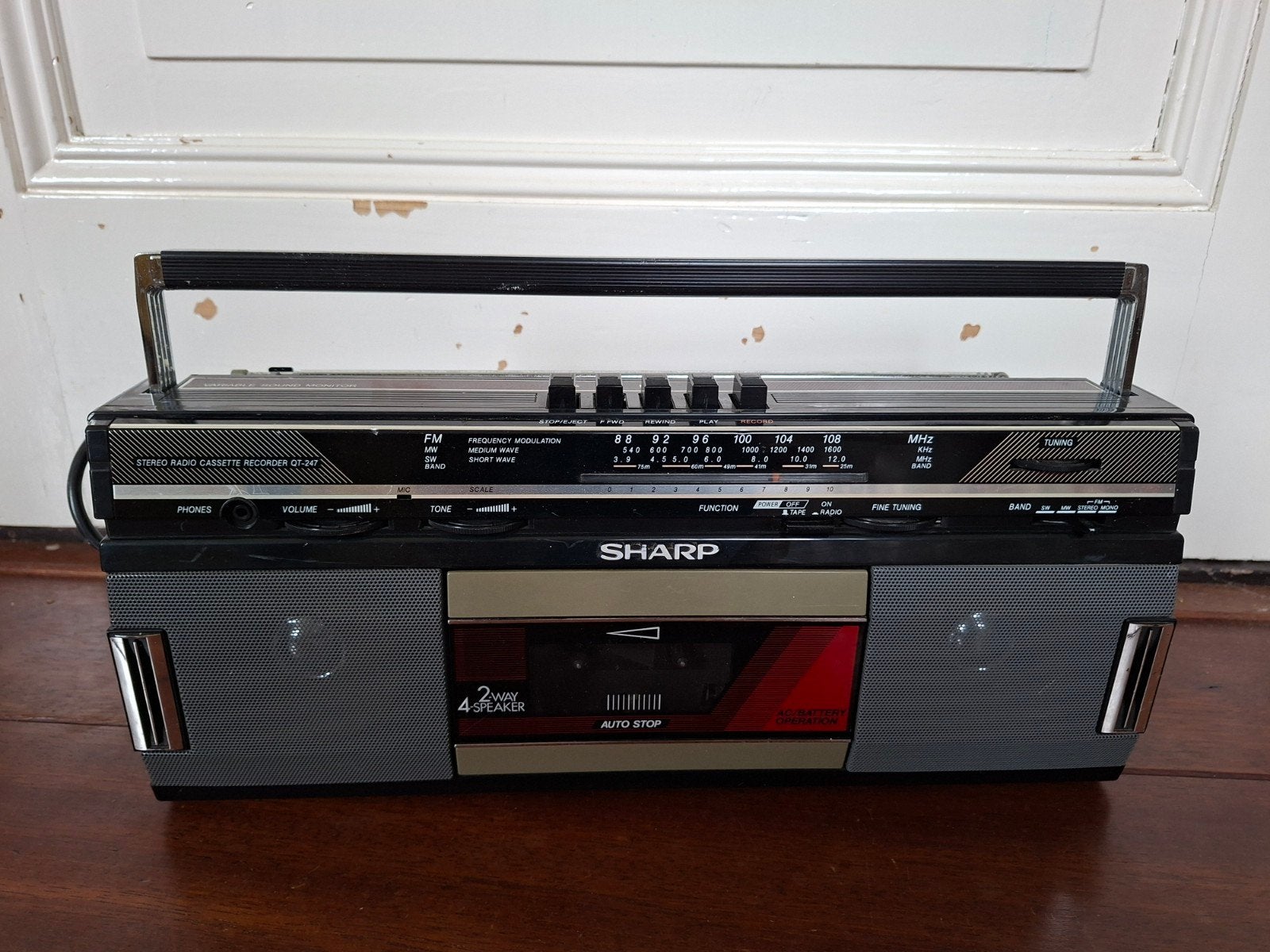 radio sharp, Ophalen of Verzenden, Gebruikt, Radio