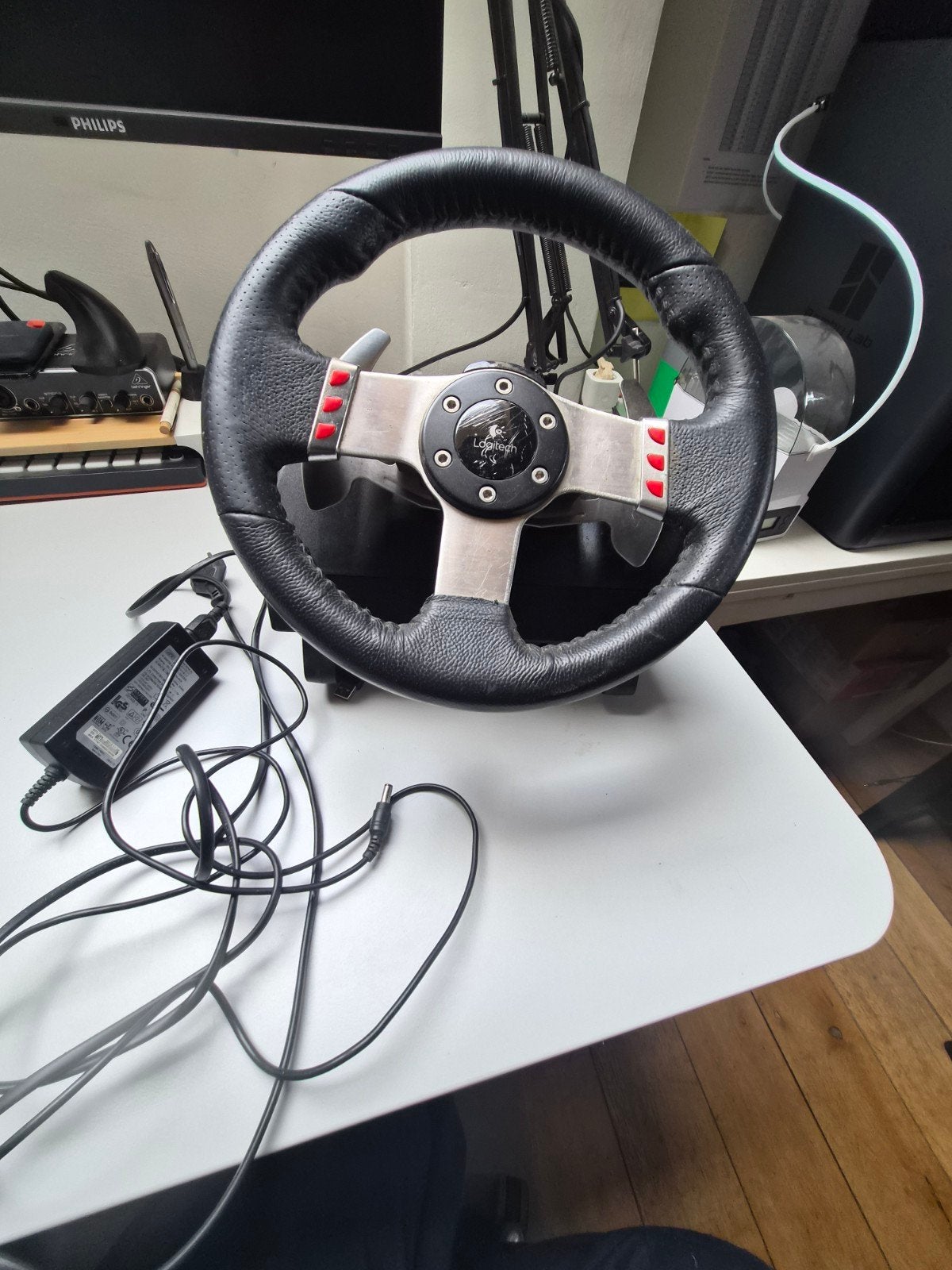 Logitech G27 racestuur (zonder pedalen en shifter), Ophalen of Verzenden, Overige merken, Gebruikt