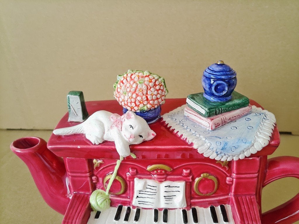 Theepot piano theepot teapot The Village Collectables 1990, Ophalen of Verzenden
