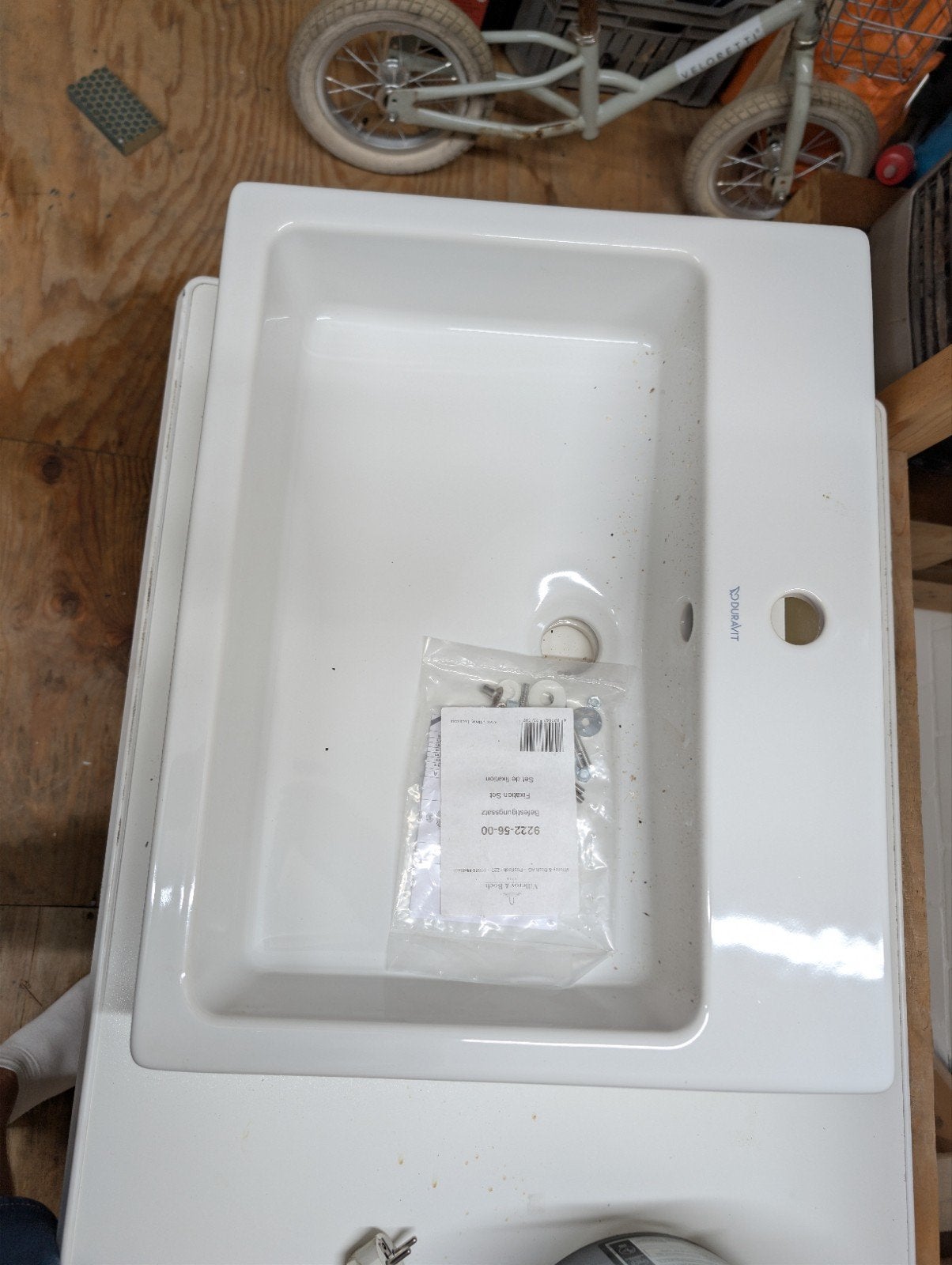 Duravit Vero wastafel 59x47x12 cm - Nieuw in doos, Ophalen, Nieuw, Steen, Wastafel