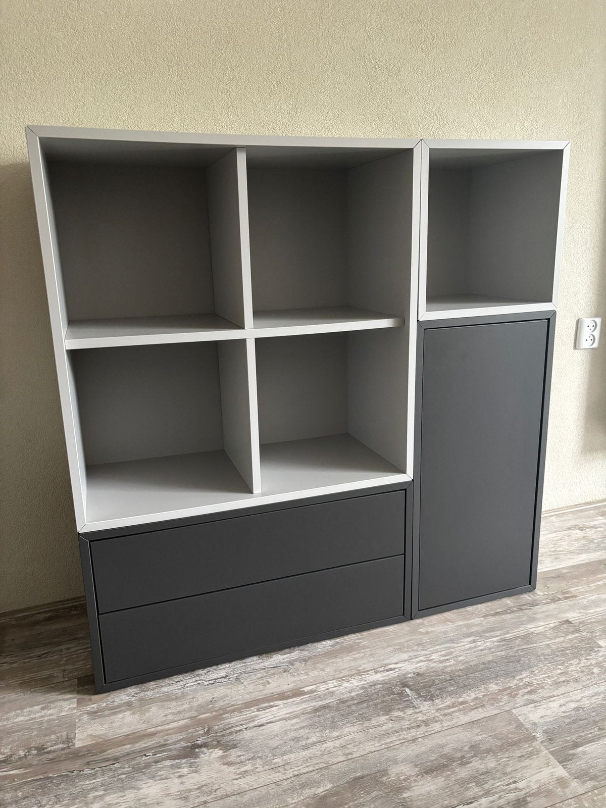 Ikea kast Eket, Huis en Inrichting, Ophalen, Zo goed als nieuw, 25 tot 50 cm, Minder dan 150 cm