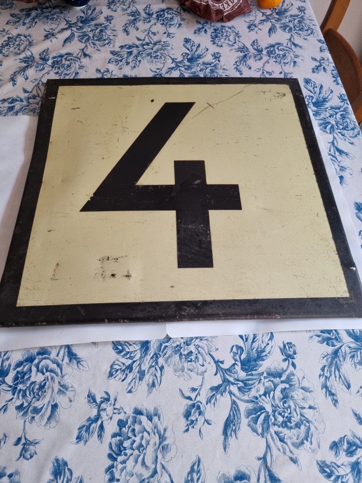Dit bord geeft de maximale baansnelheid aan., Ophalen of Verzenden, Gebruikt, Trein
