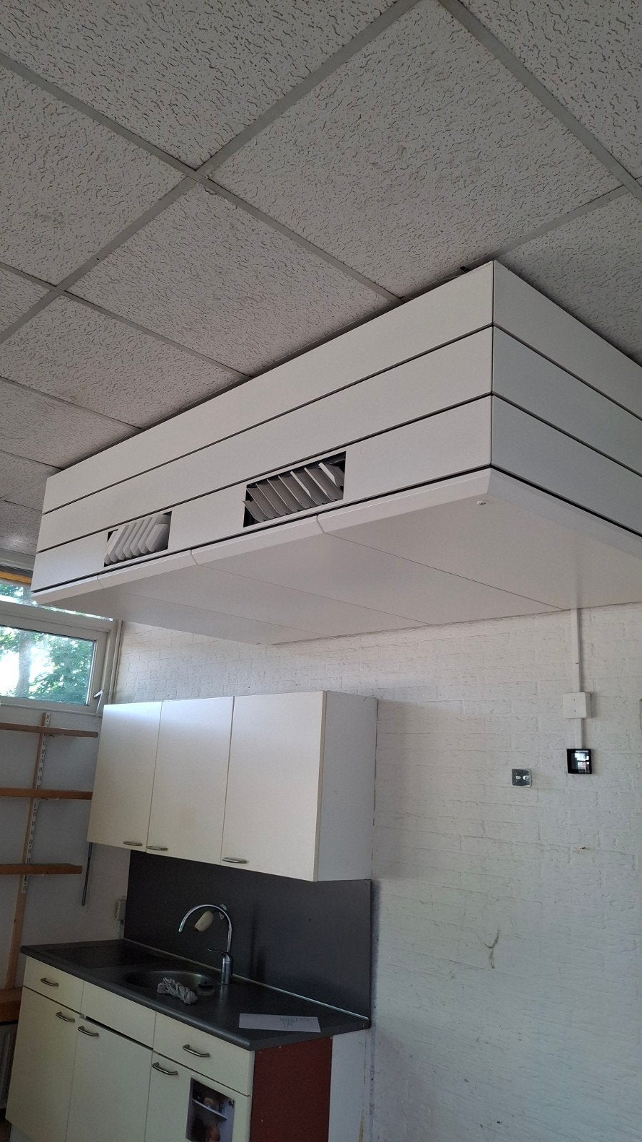Airmaster AM 900 V decentrale WTW-unit (2021) + Filters, Zakelijke goederen, Ophalen