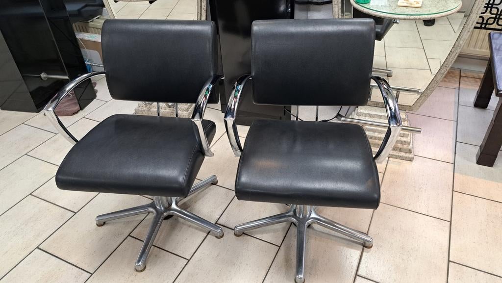 Dames kapstoel, Huis en Inrichting, Stoelen, Ophalen, Twee