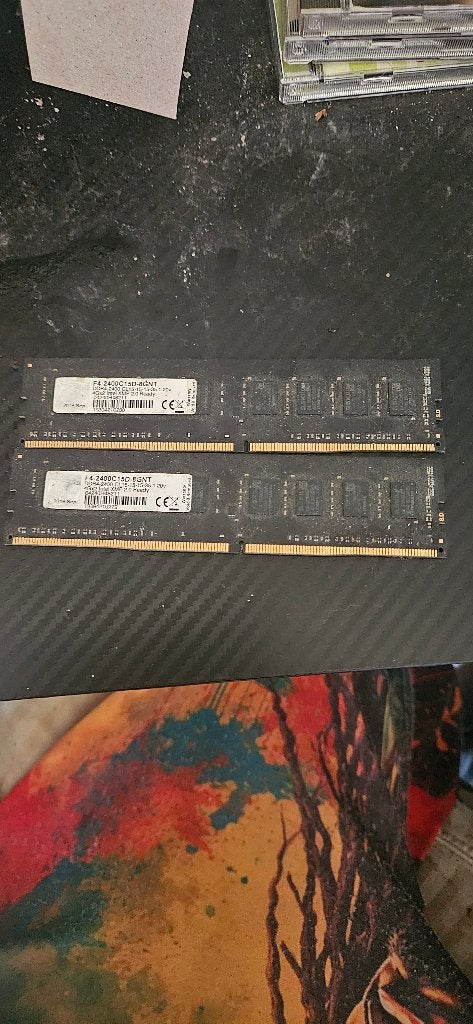 g-skill ddr4 f4-2400c15d-8gnt  4g per stuk, Computers en Software, RAM geheugen, Gebruikt, 2400hz, DDR4, 8 GB