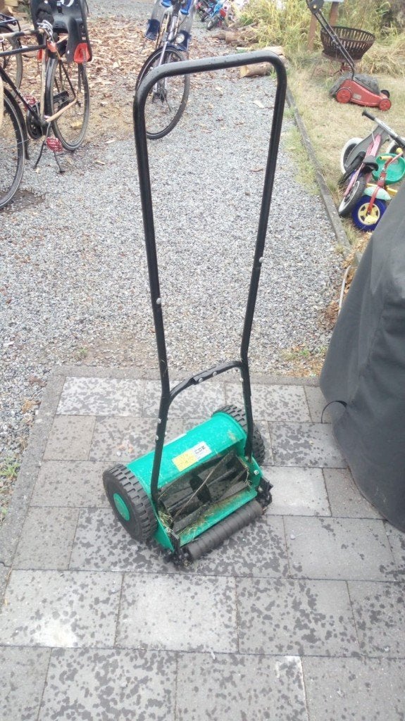 Best Budget Buy handmaaier 30 cm, Tuin en Terras, Kooimesmaaier, Ophalen, Gebruikt, Handgrasmaaier