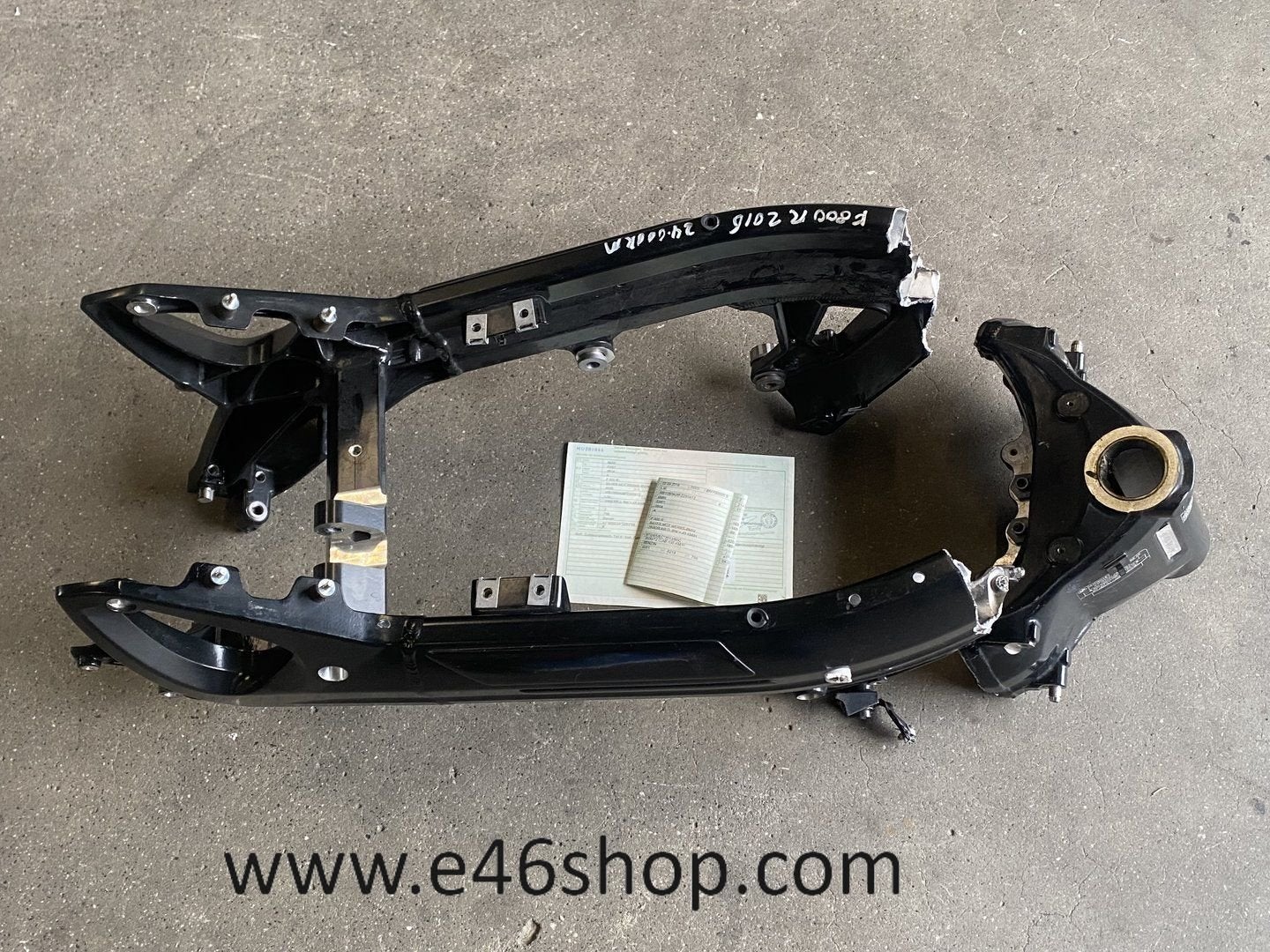 BMW F800R MOTORFRAME MET KENTEKEN  JAAR 2016  F800R 2016 PLA, Motoren, Ophalen, -, -, -