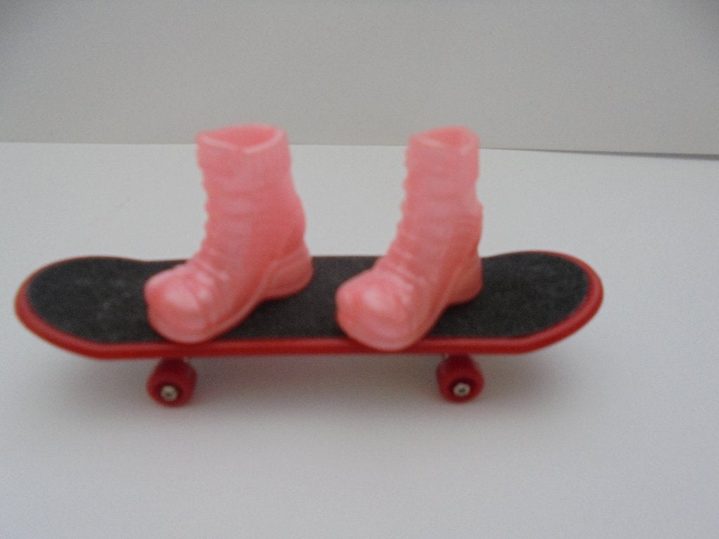 barbie skateboard nieuw, Kinderen en Baby's, Ophalen of Verzenden, Nieuw, Barbie