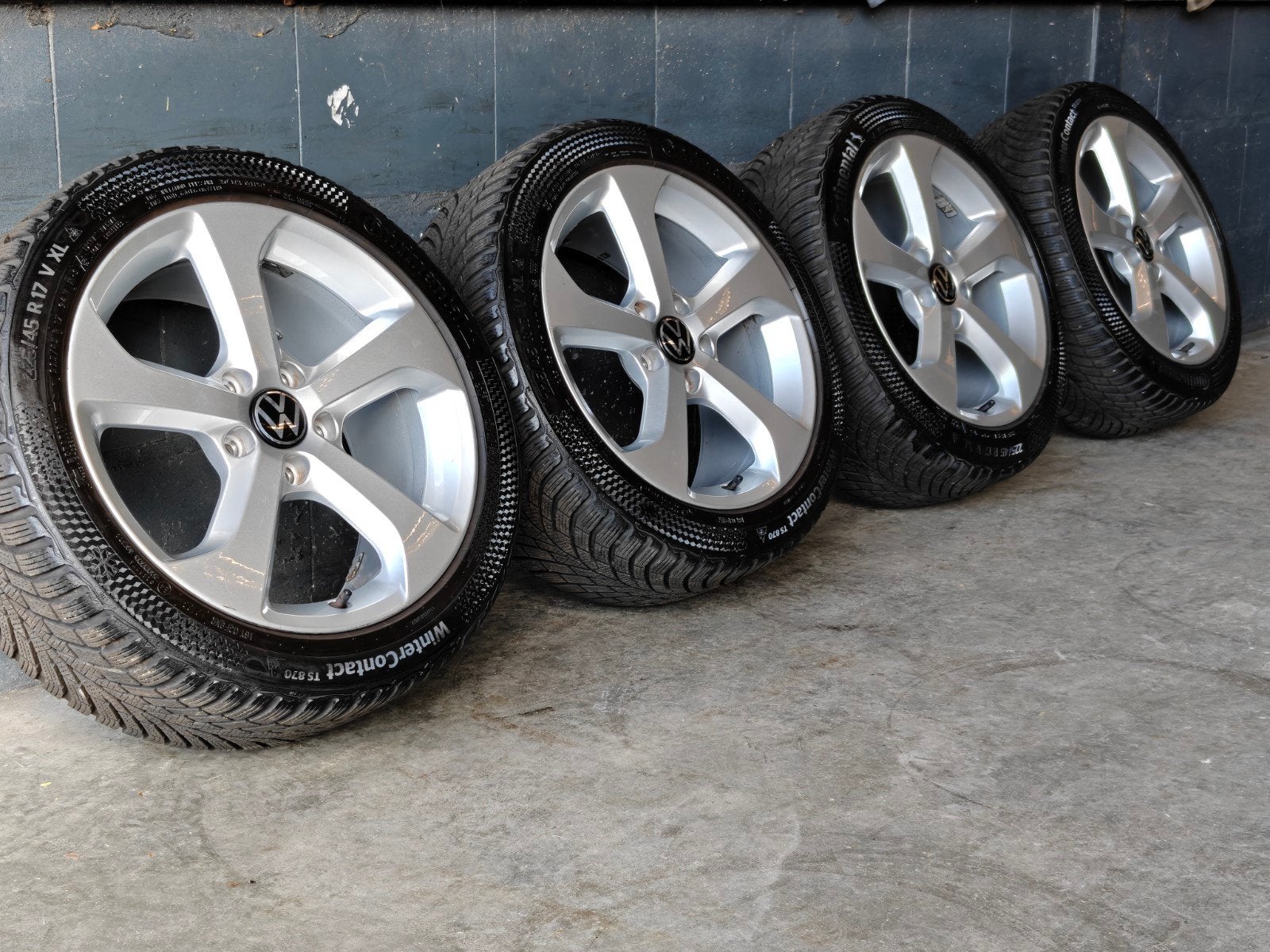 17" Originele VW Golf Brooklyn Winterset Continental Caddy, Gebruikt, Banden en Velgen, 17 inch, 3833BP