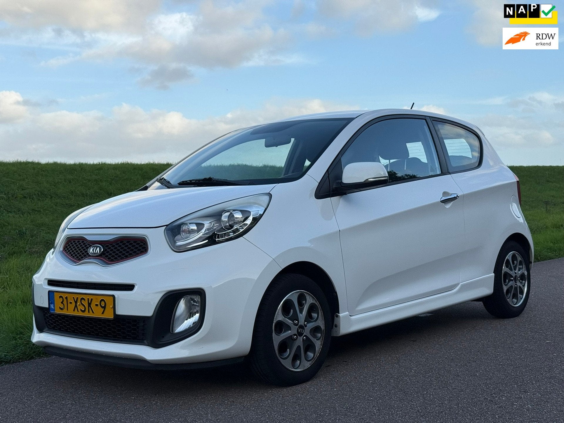 Kia Picanto 1.2 CVVT ISG Super Pack | Keyless | Cruise | Cli, Voorwielaandrijving, Gebruikt, Zwart, 4 cilinders