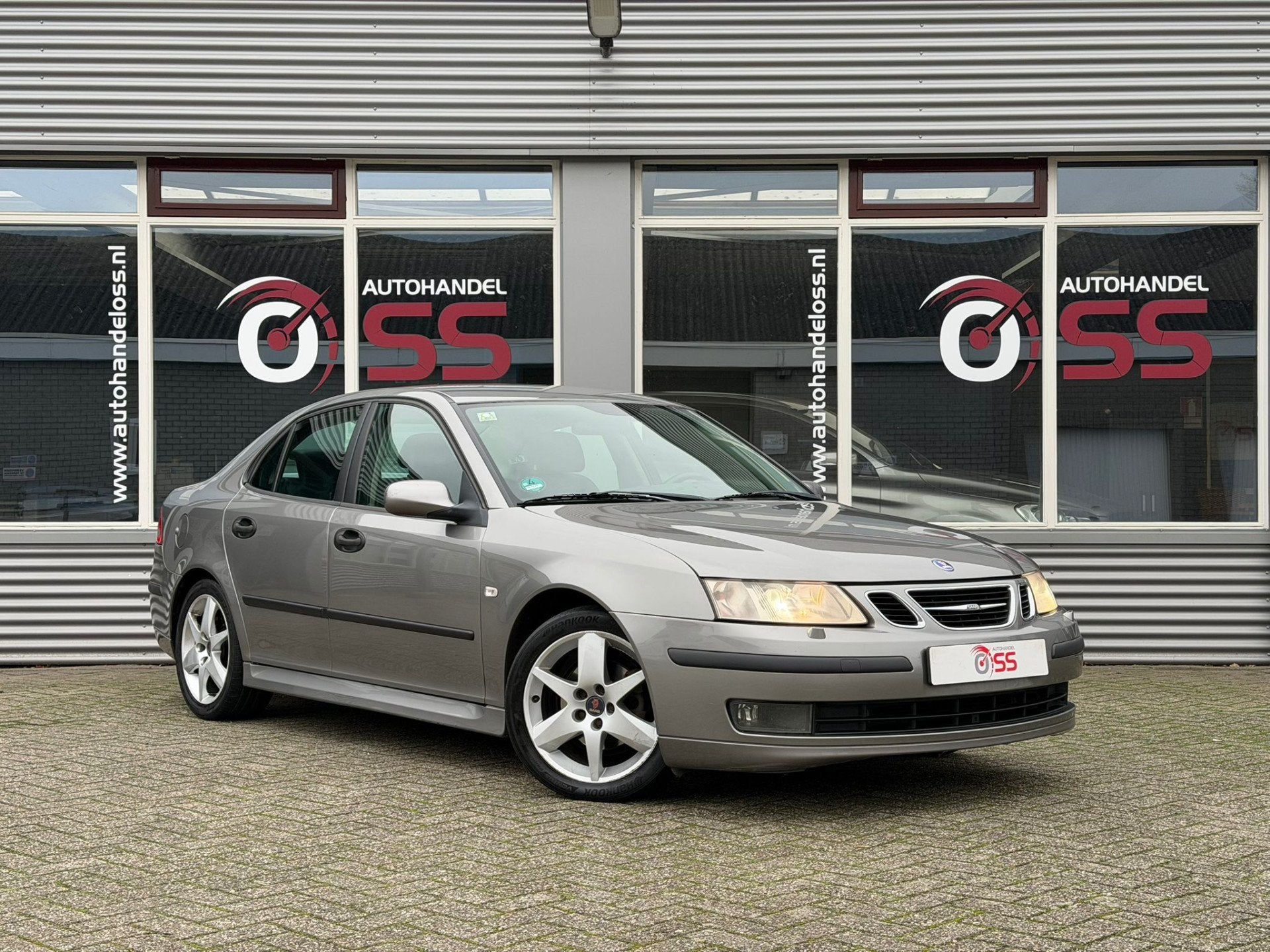 Saab 9-3 Sport Sedan 2.0 t Arc | AUTOMAAT AIRCO TREKHAAK CRU, Auto's, 1998 cc, Parkeersensor, Gebruikt, 4 cilinders
