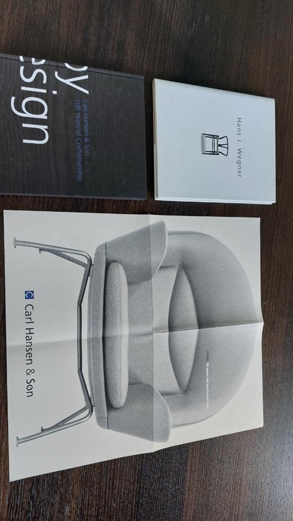 Speciale uitgaven over Hans J. Wegner - Deens design, Ophalen of Verzenden, Overige onderwerpen