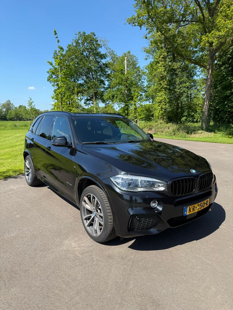 BMW X5 Xdrive 35I Aut8 2016 Zwart M-pakket, Auto's, BMW, Particulier, X5, 4x4, ABS, Achteruitrijcamera, Adaptive Cruise Control