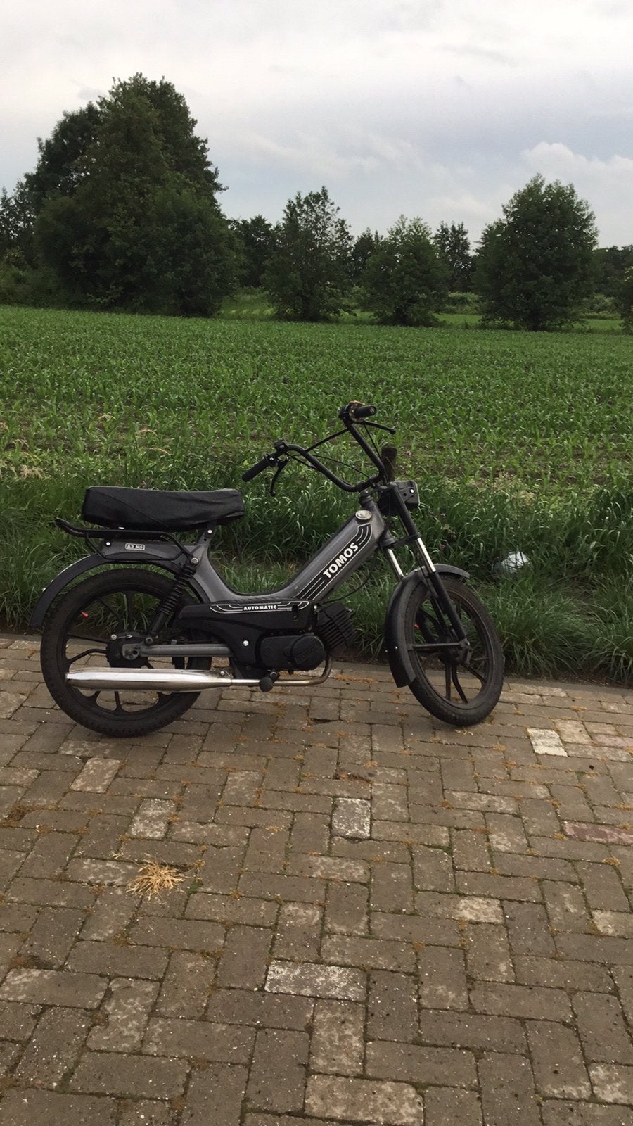 Waardepeiling Tomos grijs, Fietsen en Brommers, Brommers | Tomos, Ophalen, Zo goed als nieuw, Maximaal 45 km/u, Standard