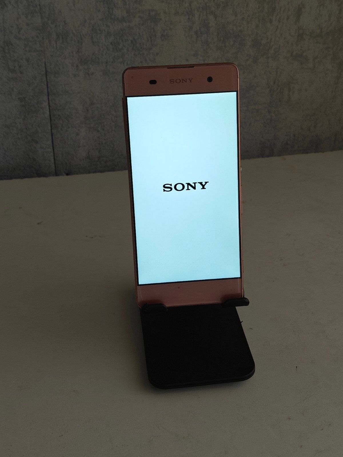 Sony Xperia Smartphone - Roségoud, Android, Telecommunicatie, Mobiele telefoons | Sony, Gebruikt, Overige modellen, Overige kleuren