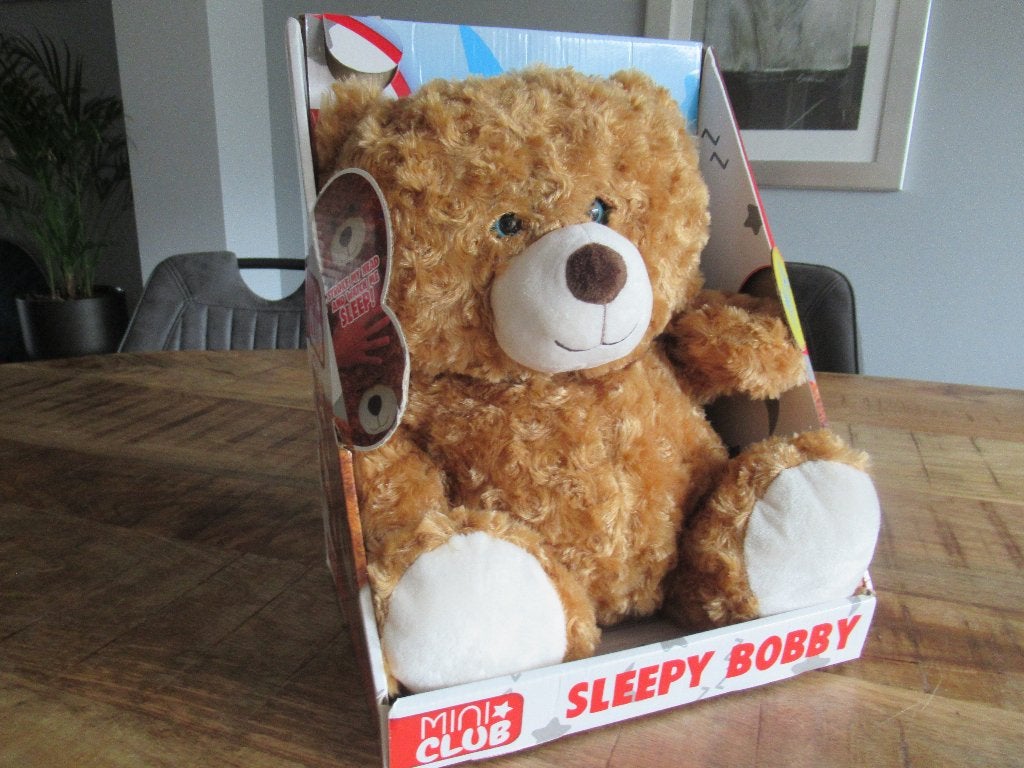 NIEUW Pratende interactieve beer Sleepy Bobby van Mini Club, Kinderen en Baby's, Speelgoed | Knuffels en Pluche, Nieuw, Beer, Ophalen of Verzenden