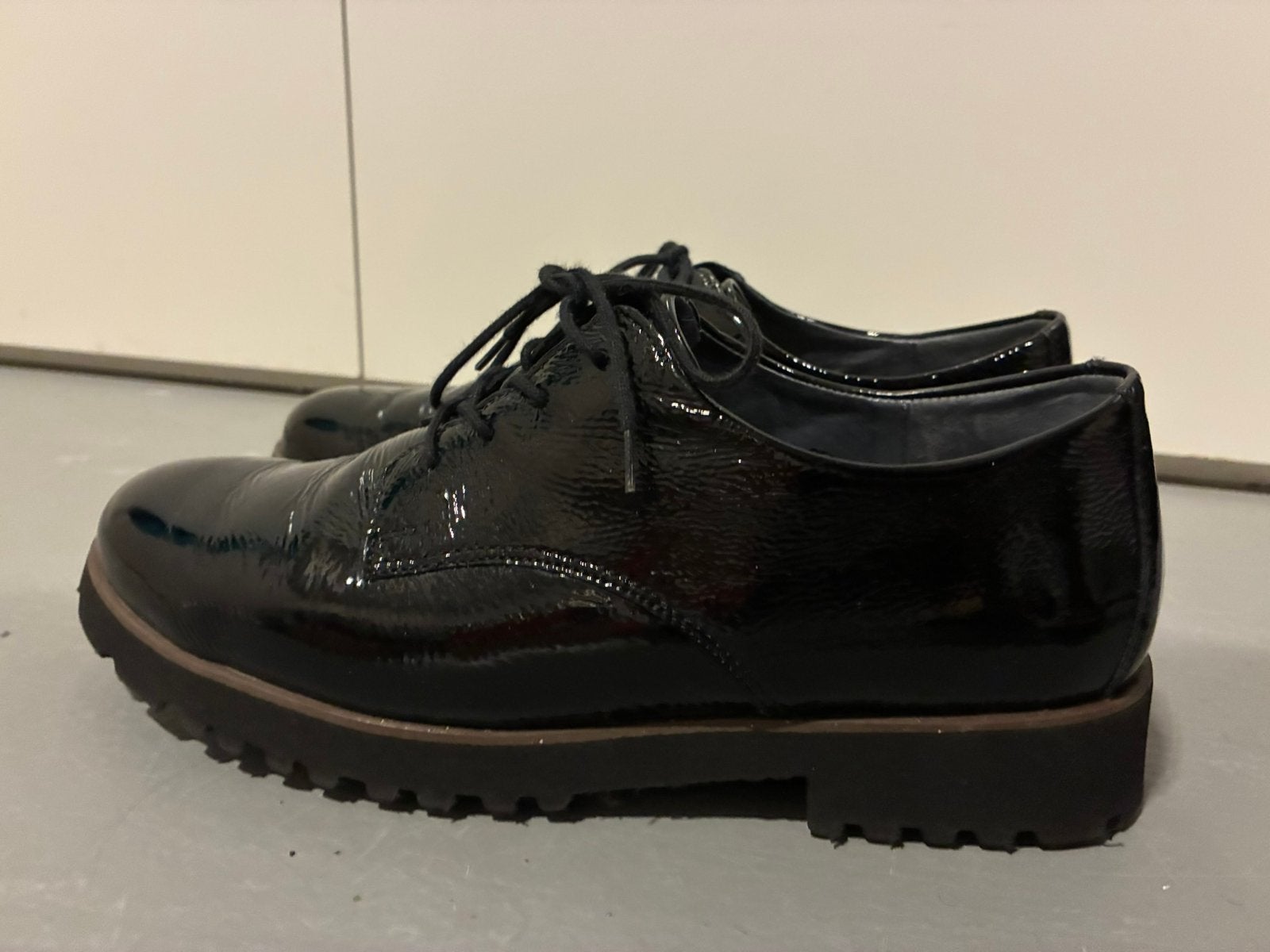 Waldläufer lakschoenen / brogues, mt 5 = 38, Ophalen of Verzenden, Zo goed als nieuw, Sneakers of Gympen