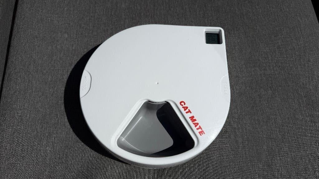 Voederbak poes cat mate C500, Ophalen of Verzenden, Automatisch, Gebruikt