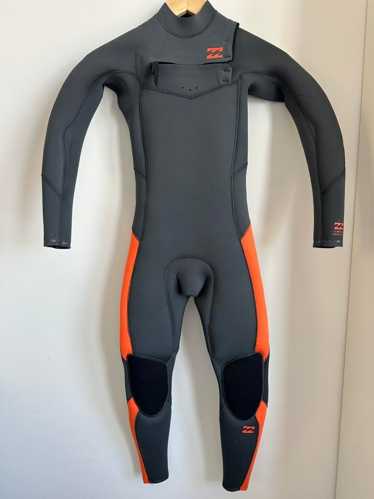 Wetsuit Billabong Furnace Absolute 4:3, maat 134, nieuw!, Ophalen of Verzenden, Zo goed als nieuw, Wetsuit