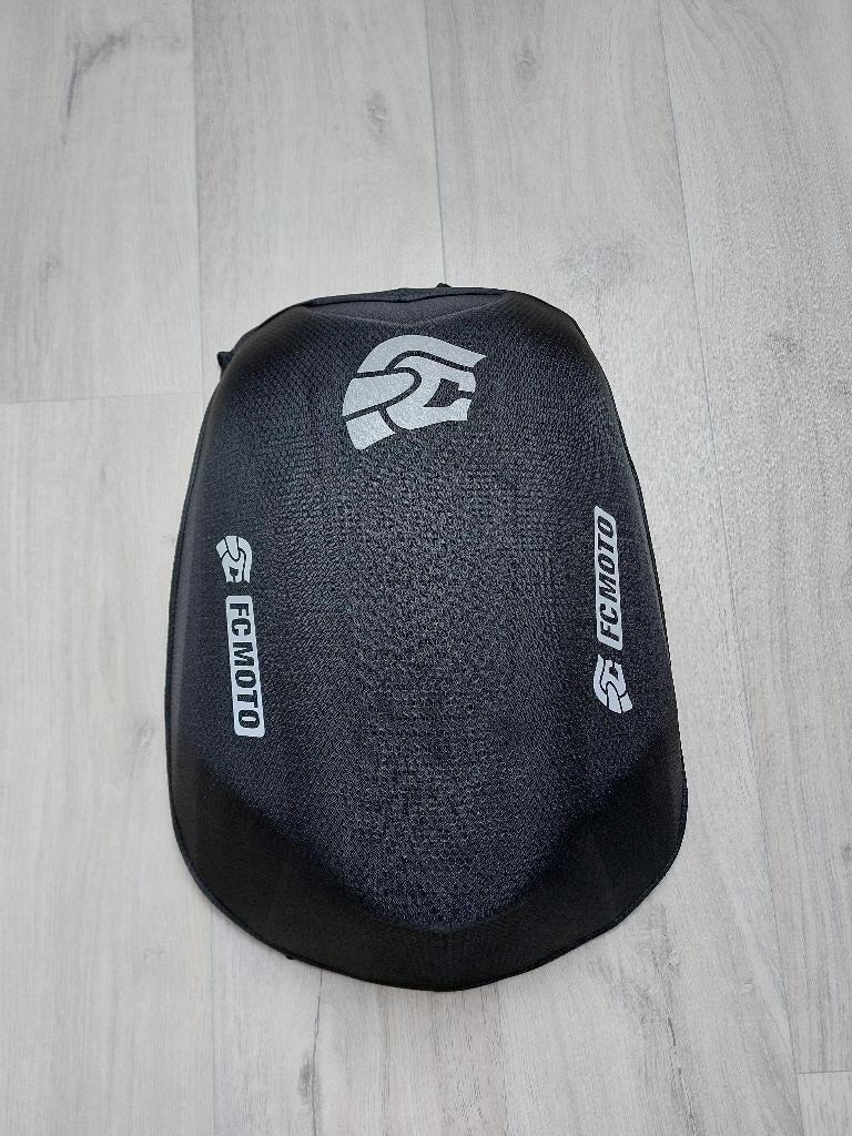 Fcmoto motor rugzak hump bag harde schaal, Overige merken, 40 cm of meer, Nieuw, Ophalen of Verzenden