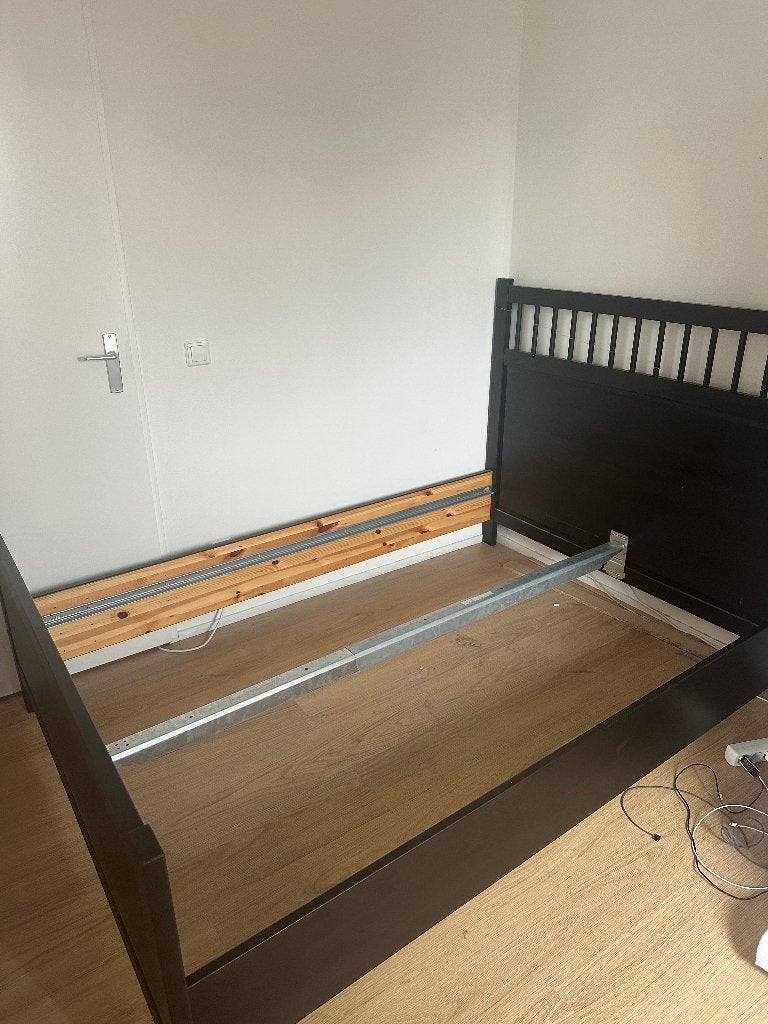Bed frame - hemnes IKEA 140x200, Ophalen, Gebruikt, Zwart, Tweepersoons