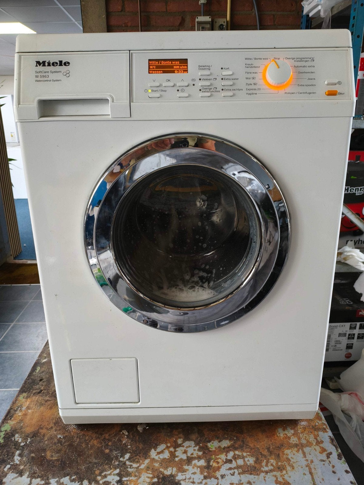 Miele W 5963 SoftCare System Wasmachine - Nagekeken, Witgoed en Apparatuur, Wasmachines, Ophalen, Zo goed als nieuw, 85 tot 90 cm