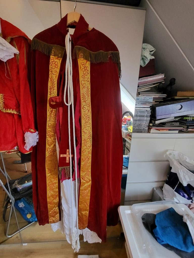 Sinterklaas kostuum + pietenpak, Ophalen of Verzenden, Zo goed als nieuw